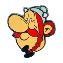 Obelix Kopf mit rotem Zopf, umarmt von einem blauen Ring, weißer Hintergrund.